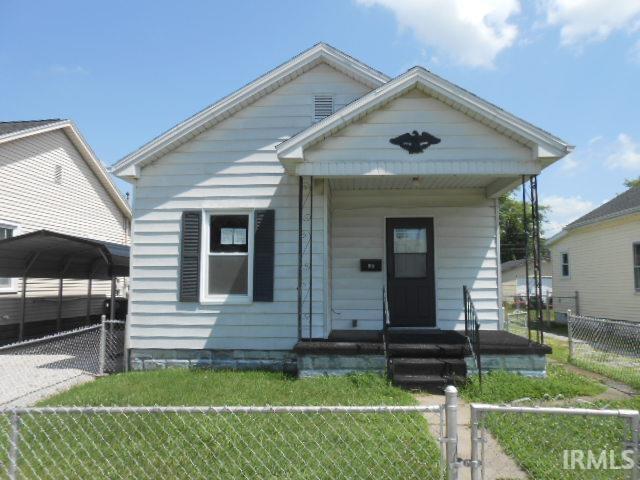 Property Photo: 915 W Idlewild Drive IN 47710-3146