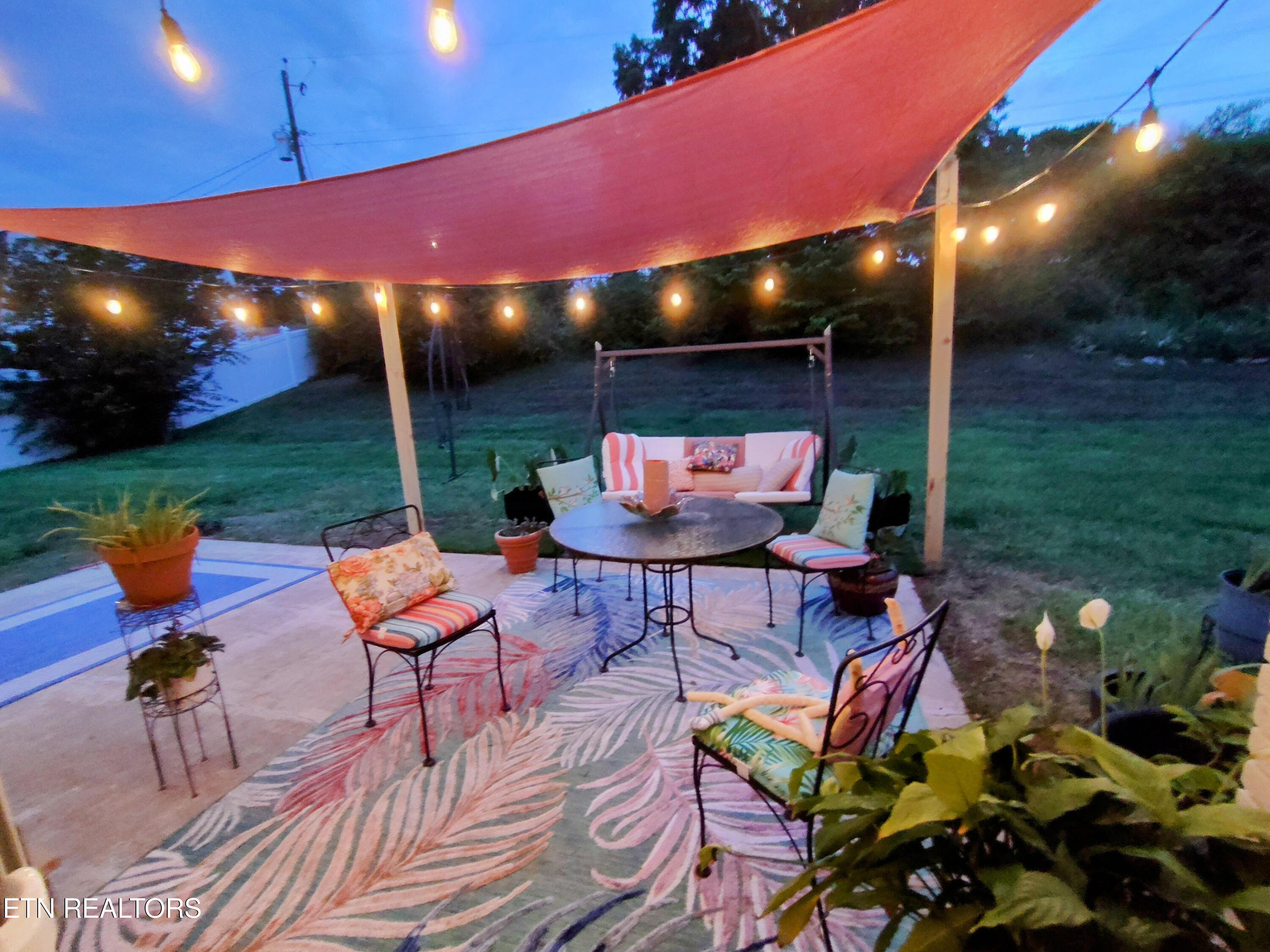 Property Photo: 7909 Livingston Drive TN 37919