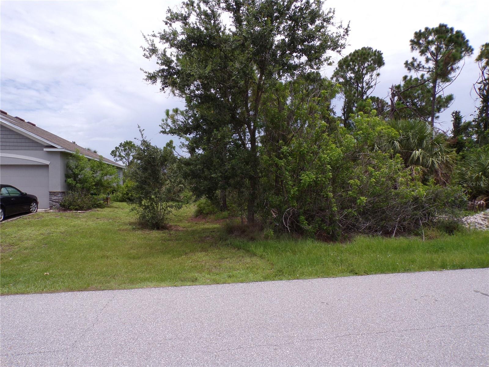 Property Photo:  15126 Amsterdam Avenue  FL 33981 