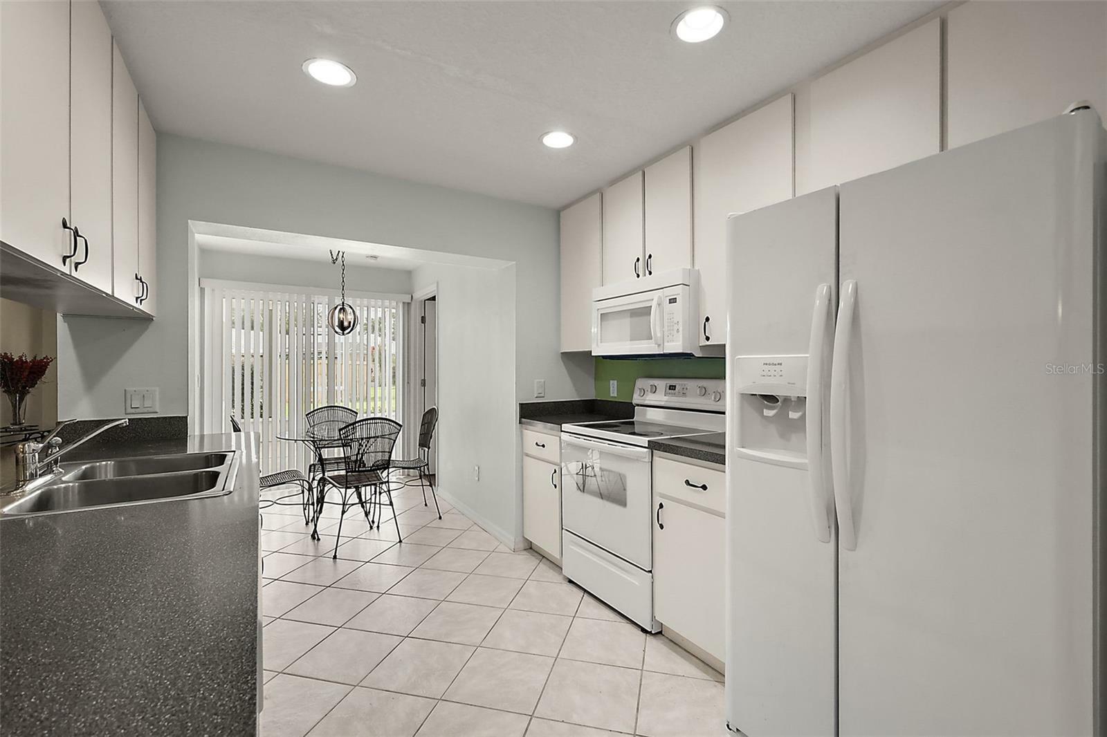 Property Photo: 1105 Apple Terrace FL 34748