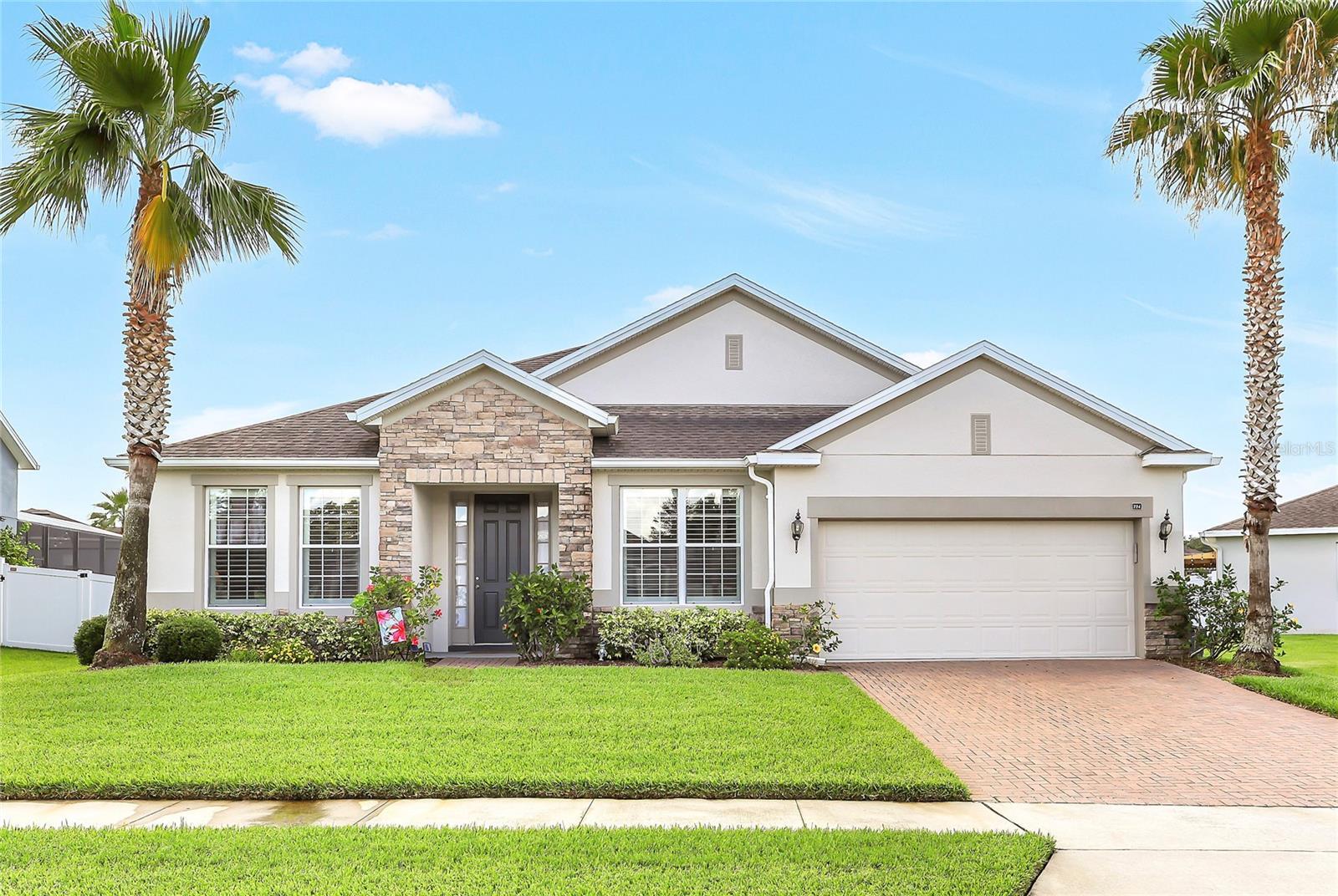 Property Photo: 724 Grassy Stone Drive FL 34787
