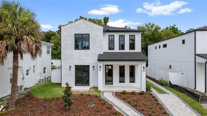 Property Photo:  917 Lake Emerald Drive  FL 32806 