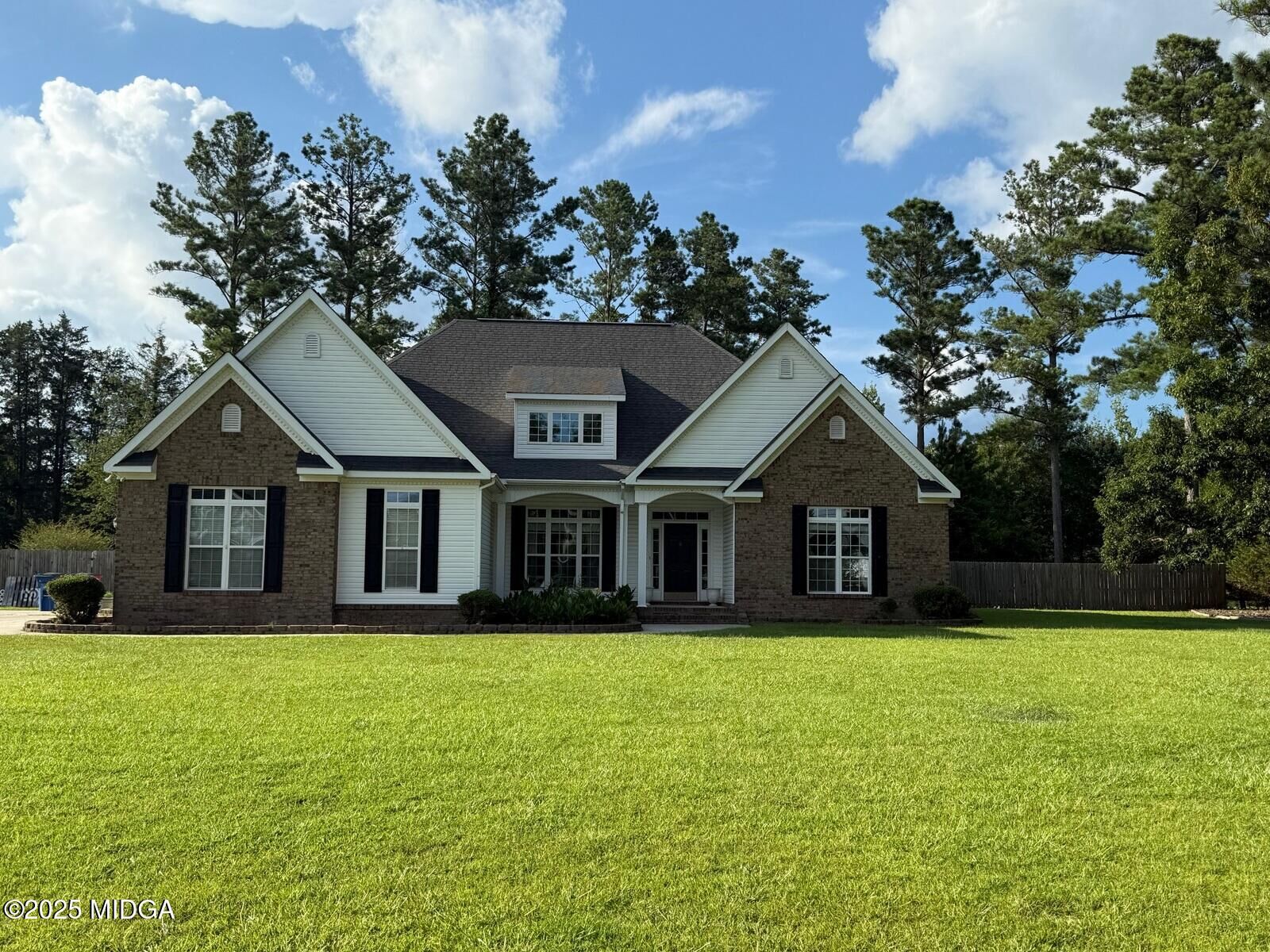 Property Photo:  205 Bay Arbor Lane  GA 31216 