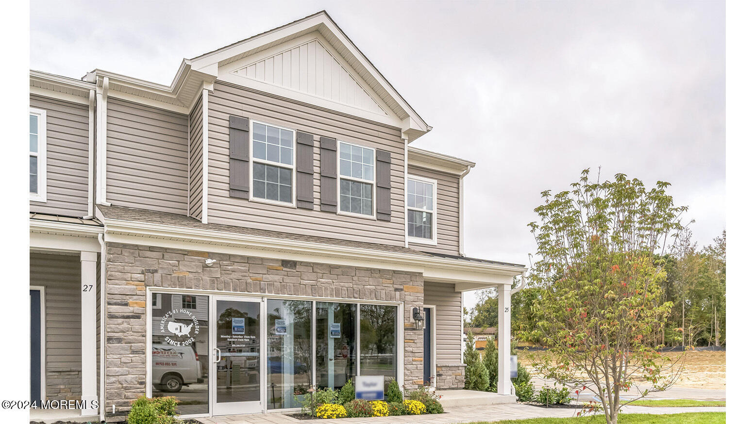 22 Victoria Gardens Square  Neptune Township NJ 07753 photo