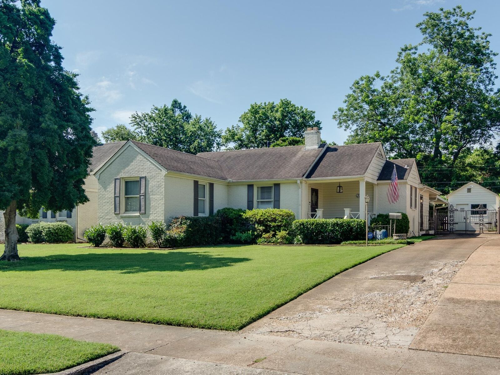 Property Photo:  3749 Shirlwood Ave  TN 38122 