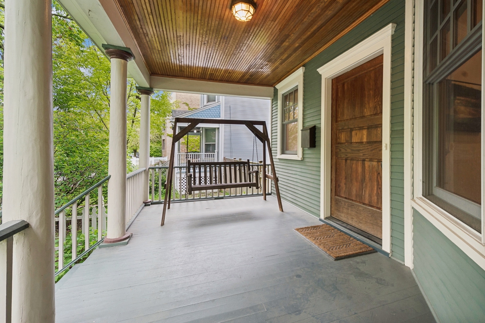 Property Photo: 6723 N Greenview Avenue IL 60626