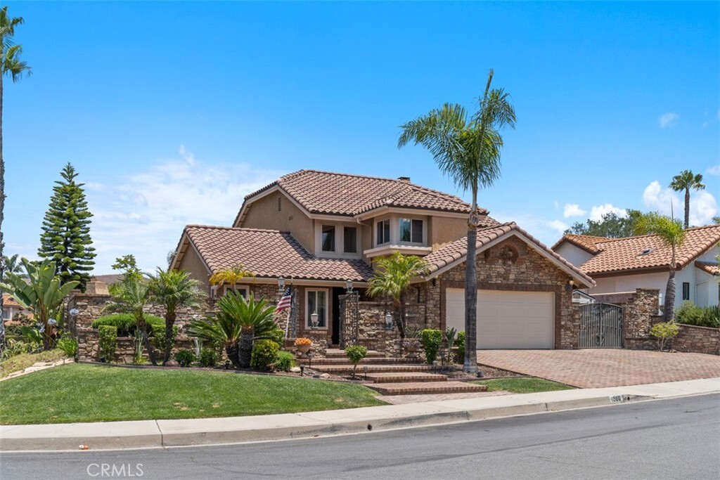 Property Photo: 1200 Cerca CA 92673