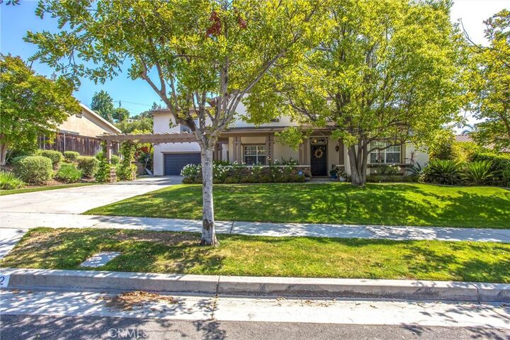 Property Photo:  512 Golden West Drive  CA 92373 