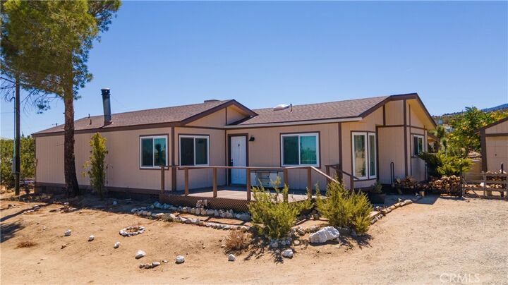 2033 Hollister Road  Pinon Hills CA 92372 photo