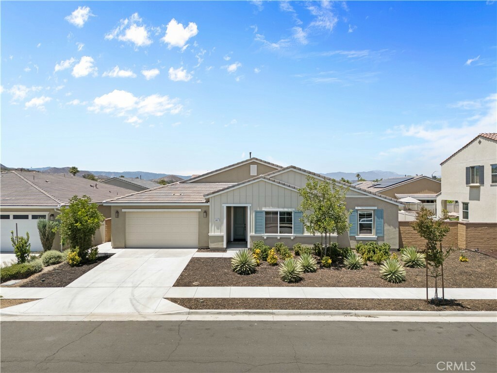 Property Photo: 30071 Merrick Lane CA 92584