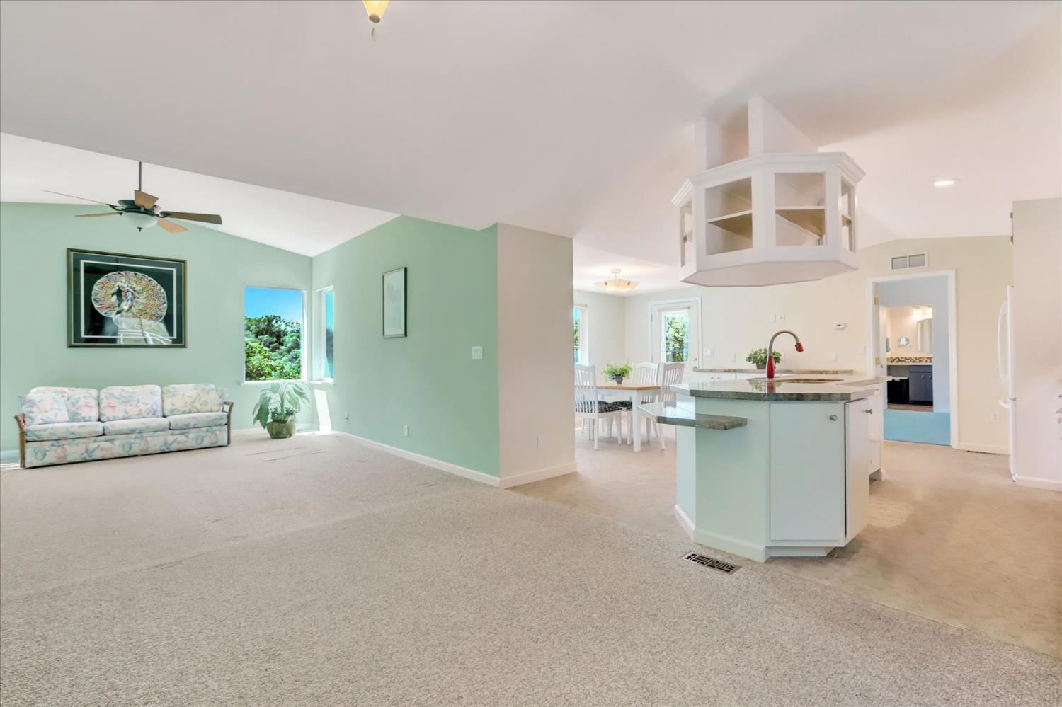 Property Photo: 10114 Francisco Lane CA 95959