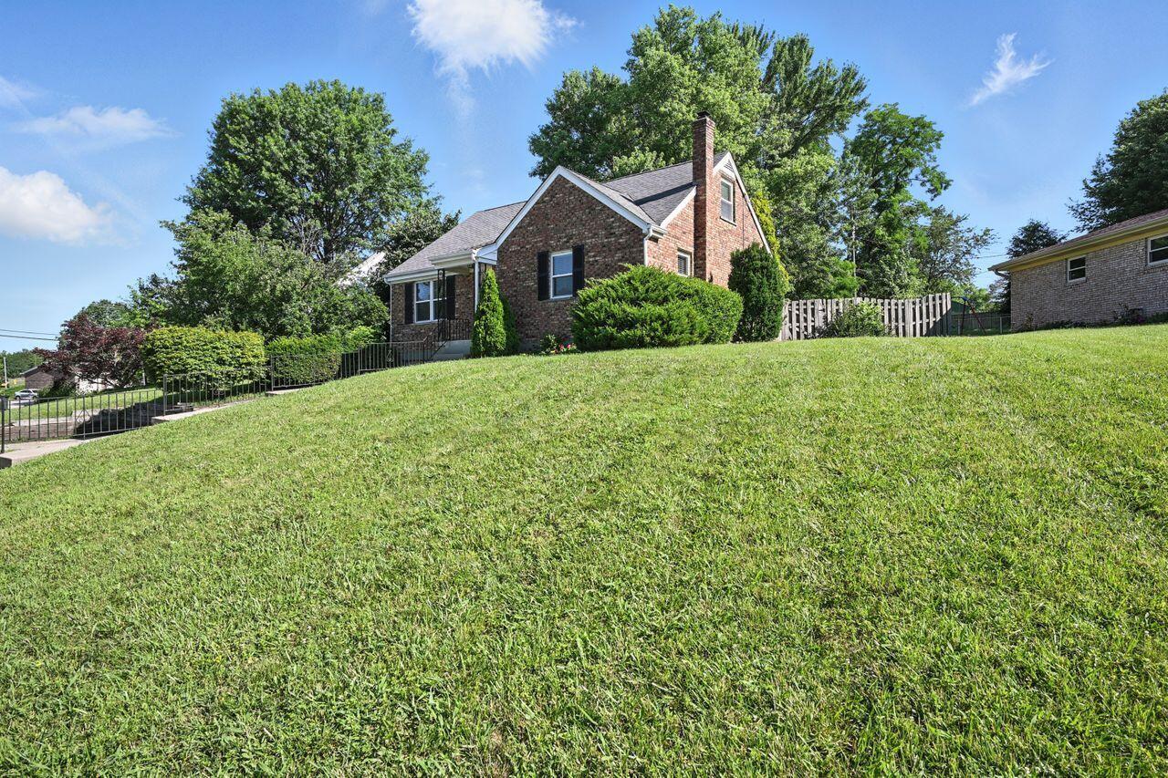 Property Photo: 653 Lakeshore Drive KY 41017