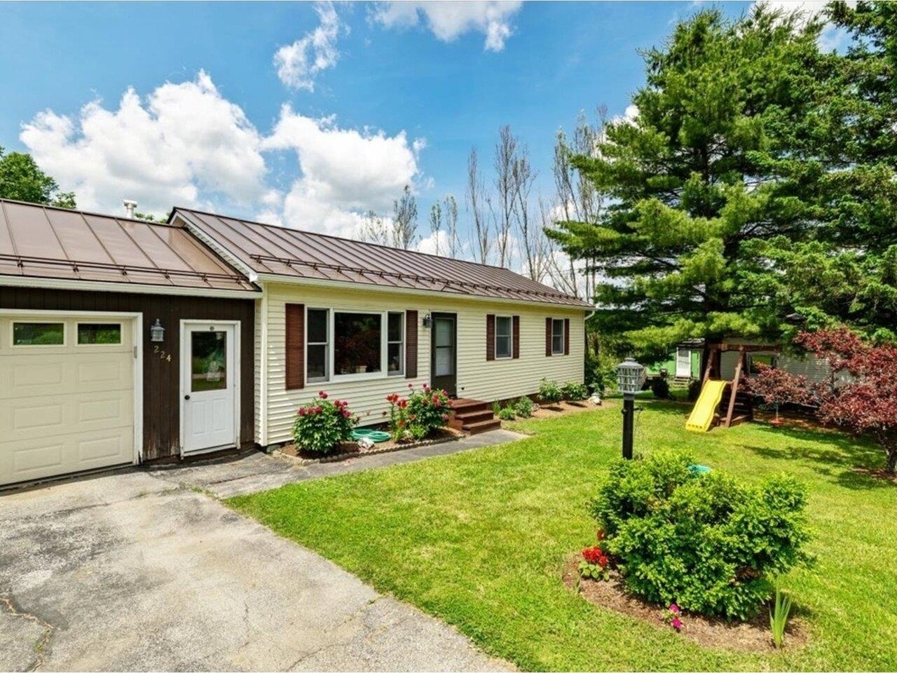 Property Photo:  224 Garden Street  VT 05679 