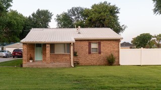 Property Photo: 1101 Main Street AR 72734
