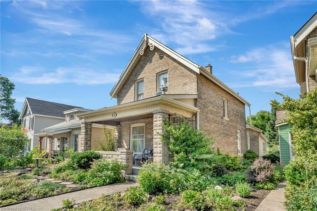 Property Photo: 96 Walnut Street ON N3L 2J7