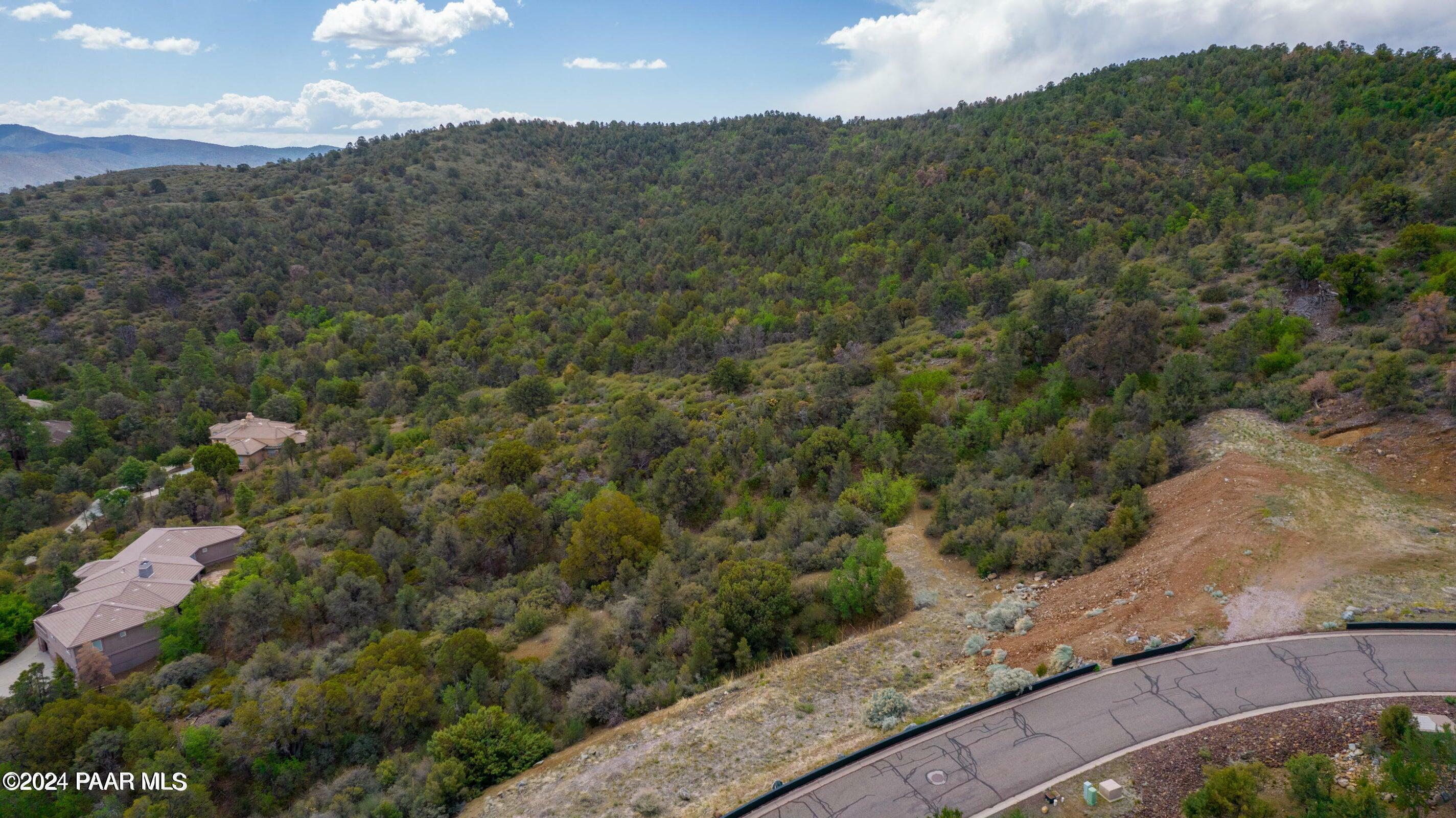 Property Photo: 631 W Lee Boulevard AZ 86303