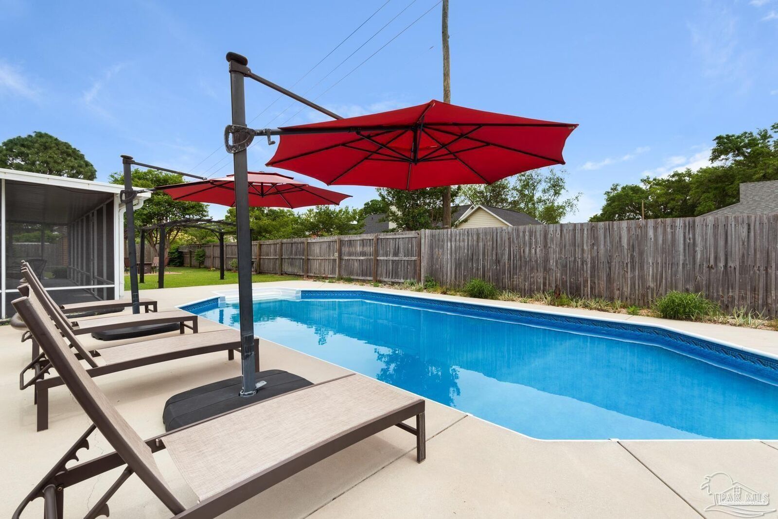 Property Photo:  8045 Briaroak Dr  FL 32514 