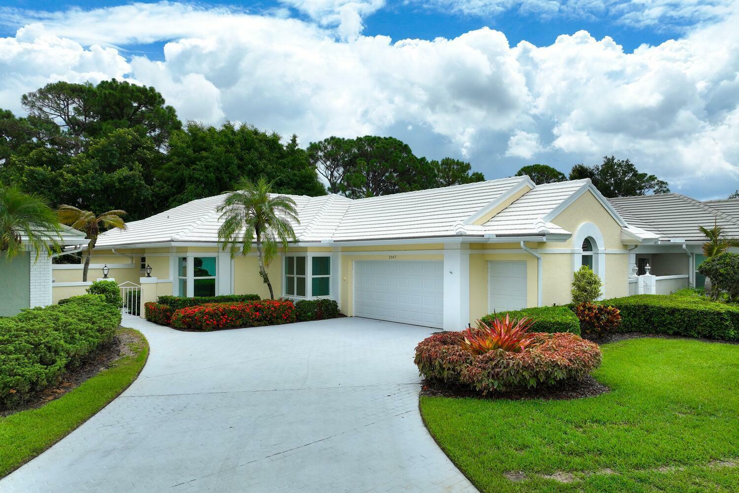 Property Photo:  2347 SW Brookwood Lane  FL 34990 