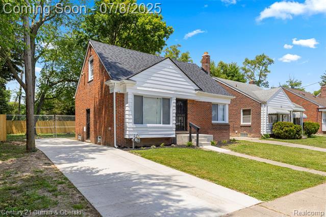 Property Photo: 18231 Stahelin Avenue MI 48219