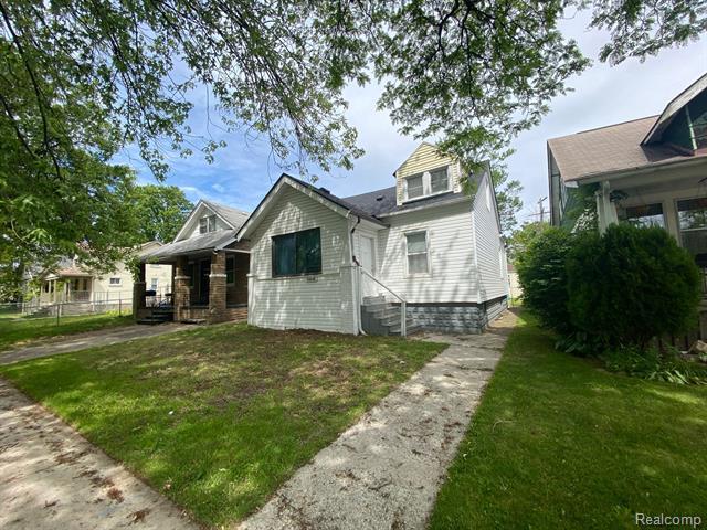 Property Photo: 14646 San Juan Drive MI 48238