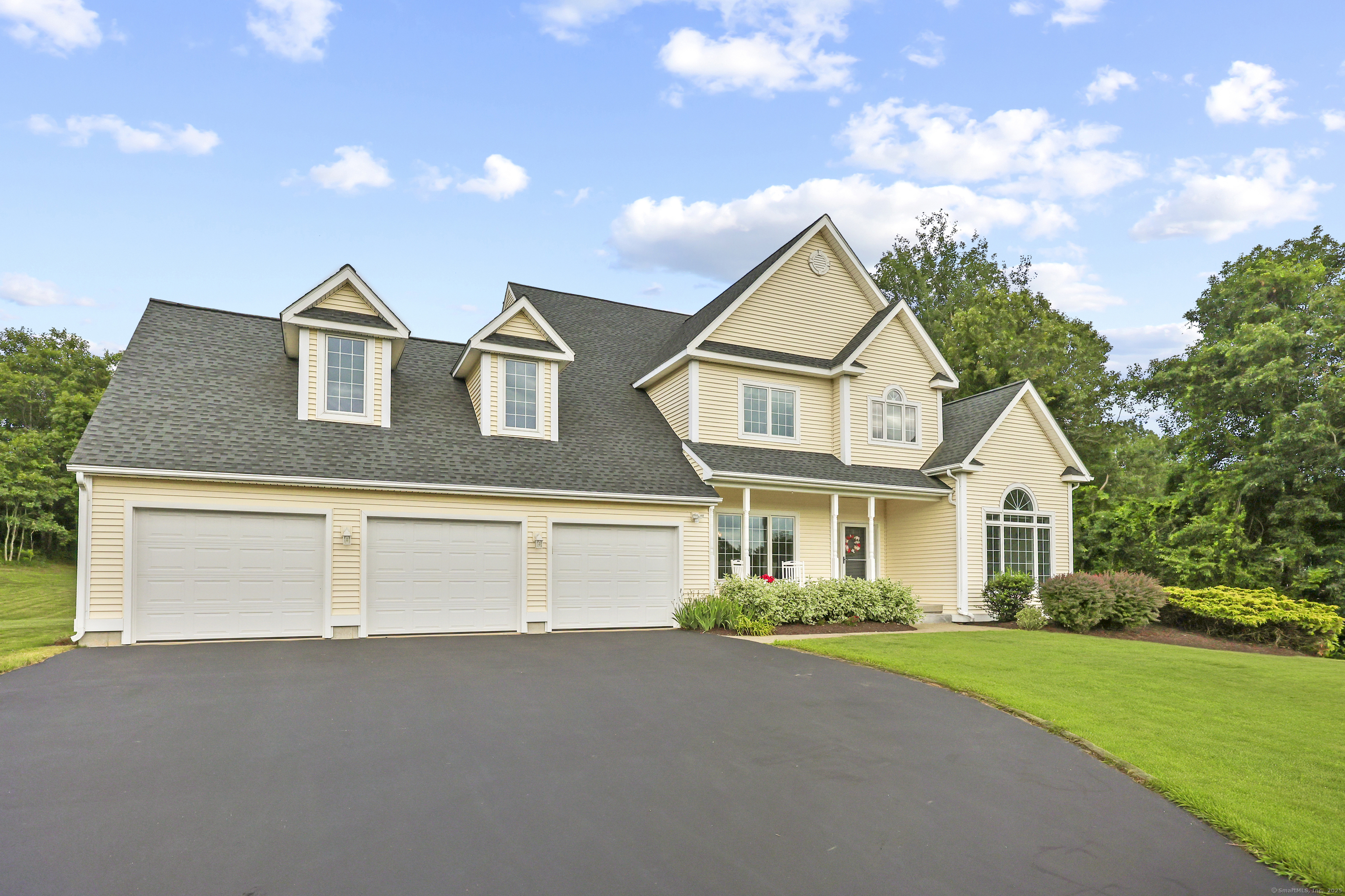 Property Photo: 27 Hills Lane CT 06248