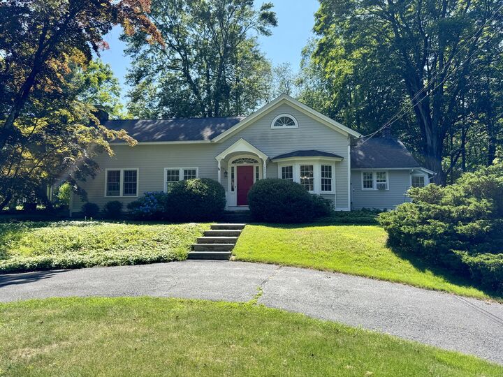 153 Black Rock Turnpike  Redding CT 06896 photo