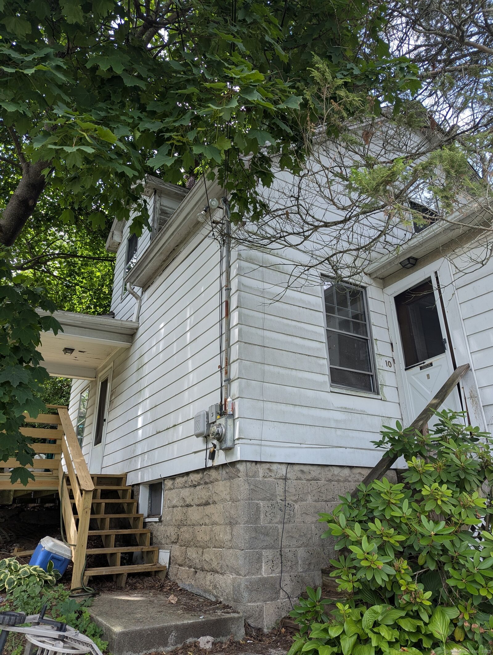 Property Photo:  10 Staples Street  CT 06810 