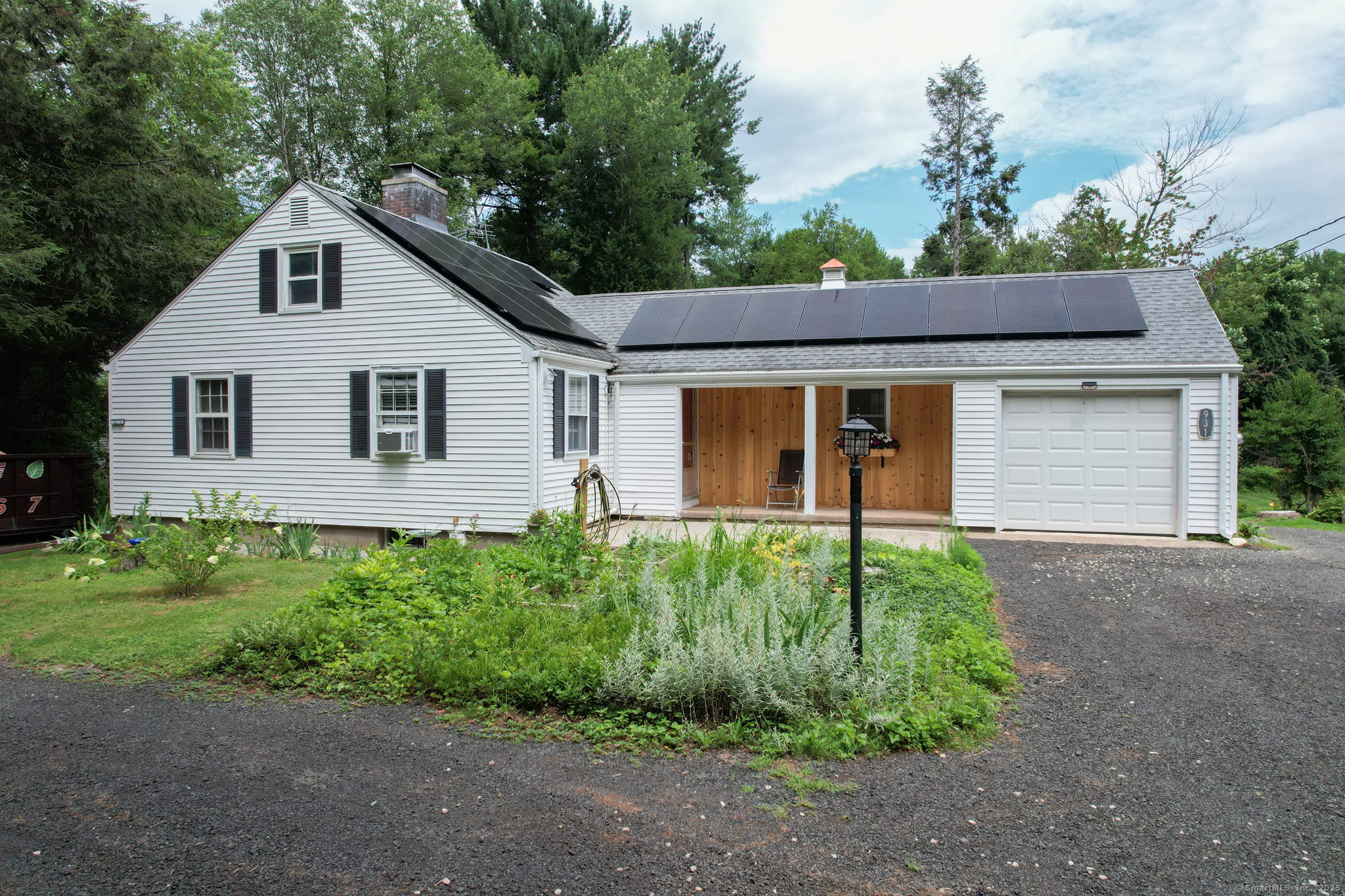 Property Photo:  931 Chestnut Hill Road  CT 06073 
