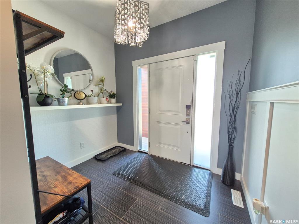 Property Photo:  836 McTaggart Drive  SK S4H 3M6 