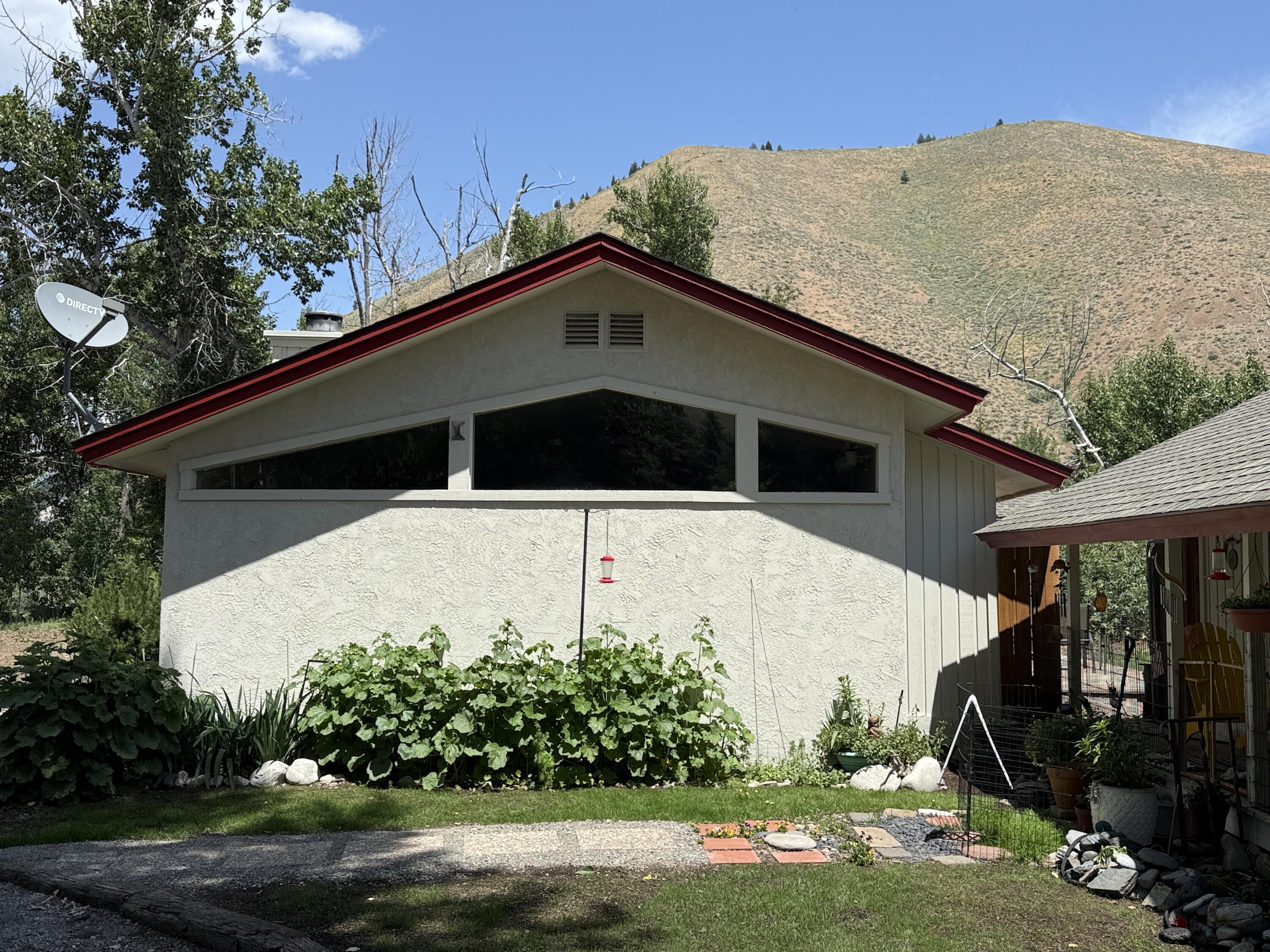 Property Photo: 105 River Bend Lane ID 83333