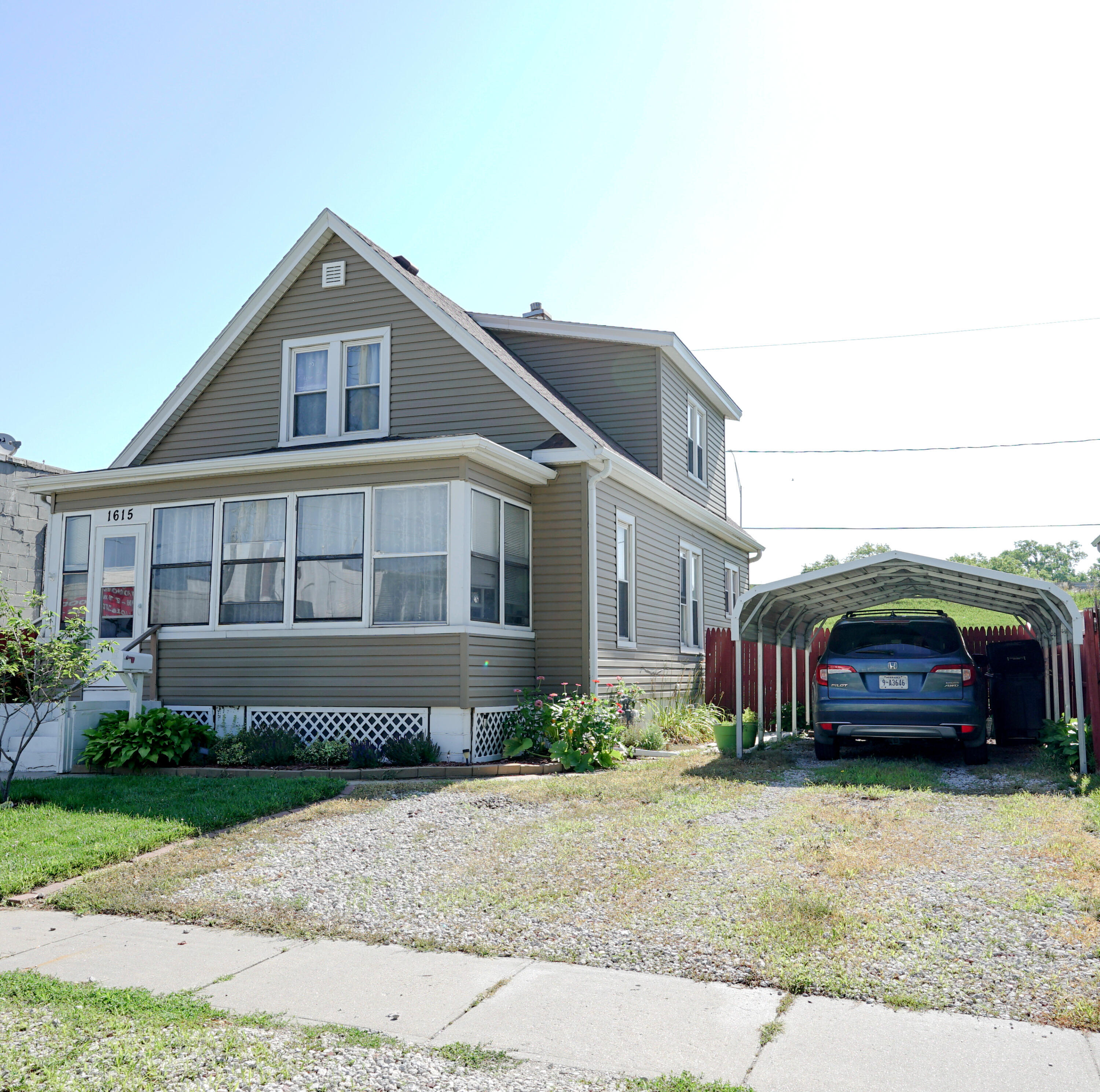 Property Photo: 1615 S 7th Street IA 51501