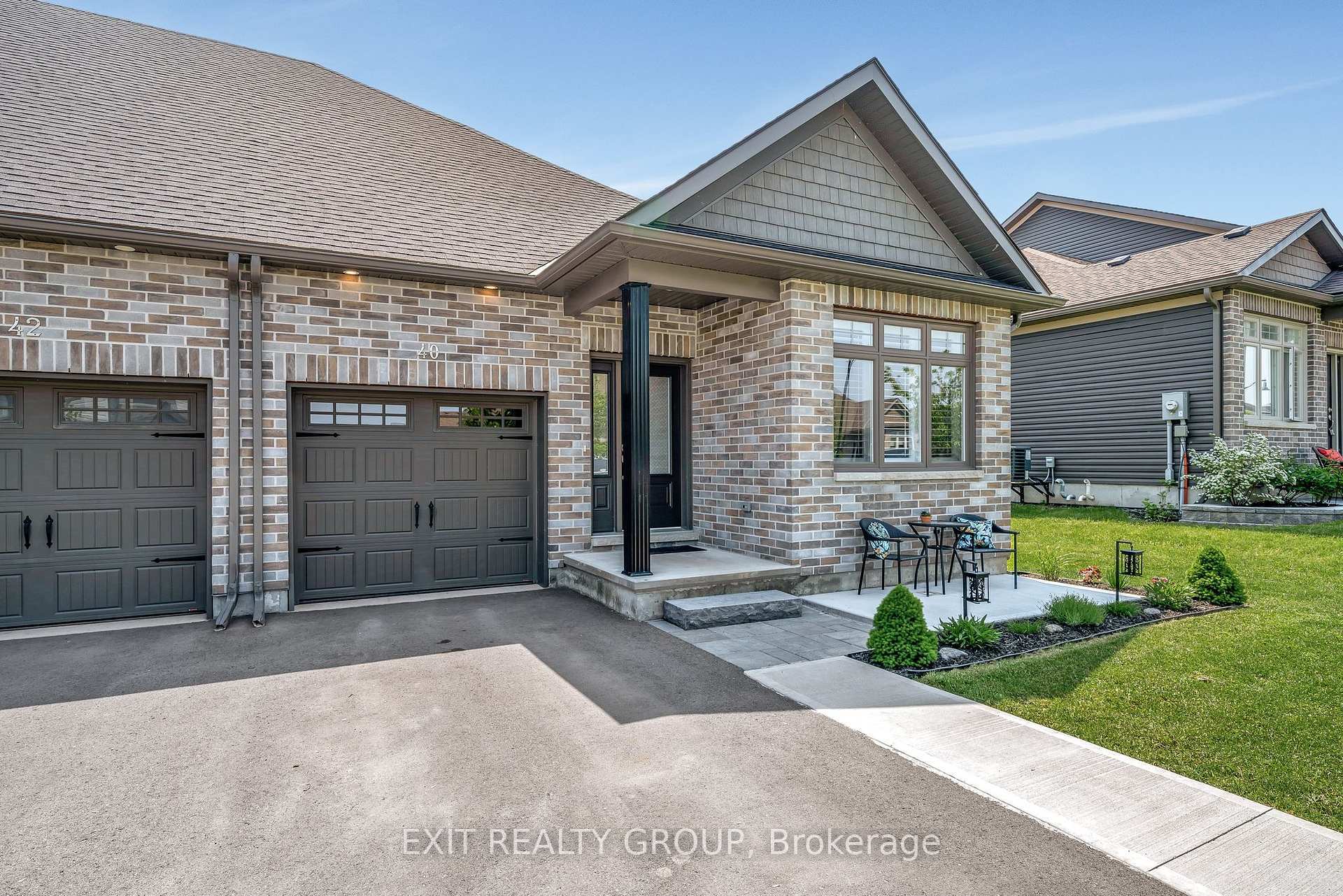 Property Photo:  40 Curtis Street  ON K0K 2T0 