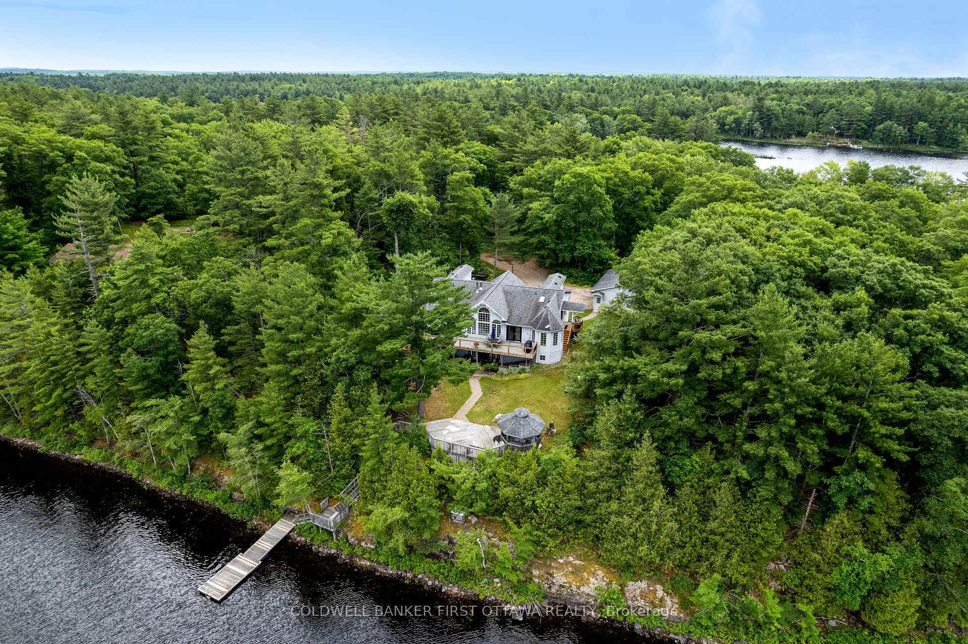 Photo de la propriété: 1718 Blue Heron Ridge ON K0H 1B0