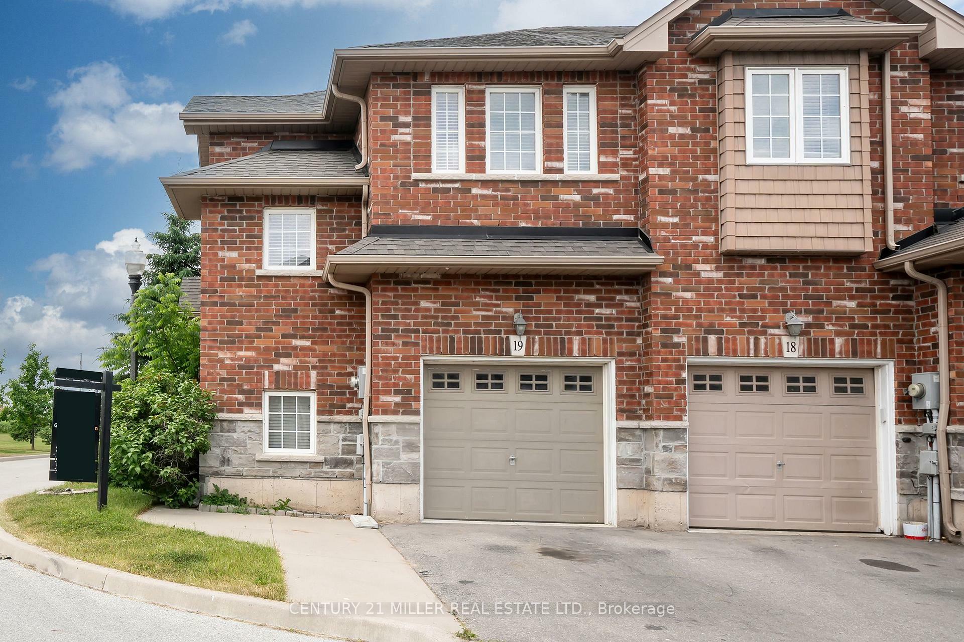 Property Photo: 45 Seabreeze Crescent 19 ON L8E 5C8