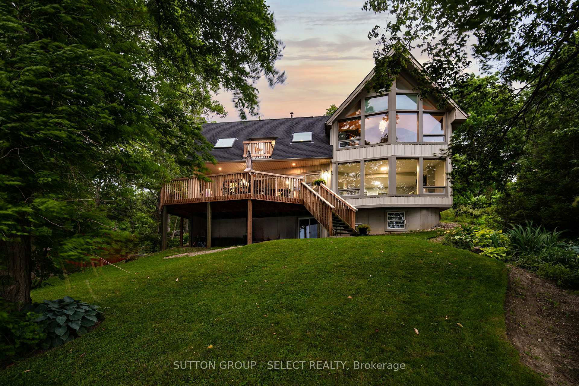 5284 Cliff Road  Lambton Shores ON N0N 1J7 photo