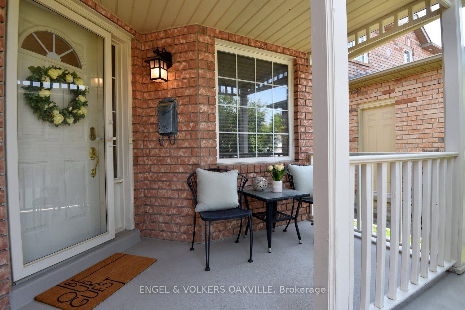 Property Photo: 28 Waterwheel Crescent ON L9H 7B8