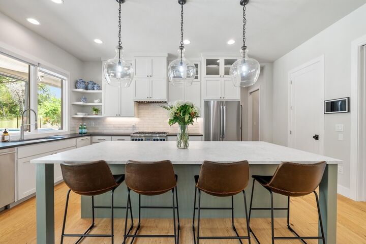 Property Photo:  2600 Arion Circle  TX 78730 