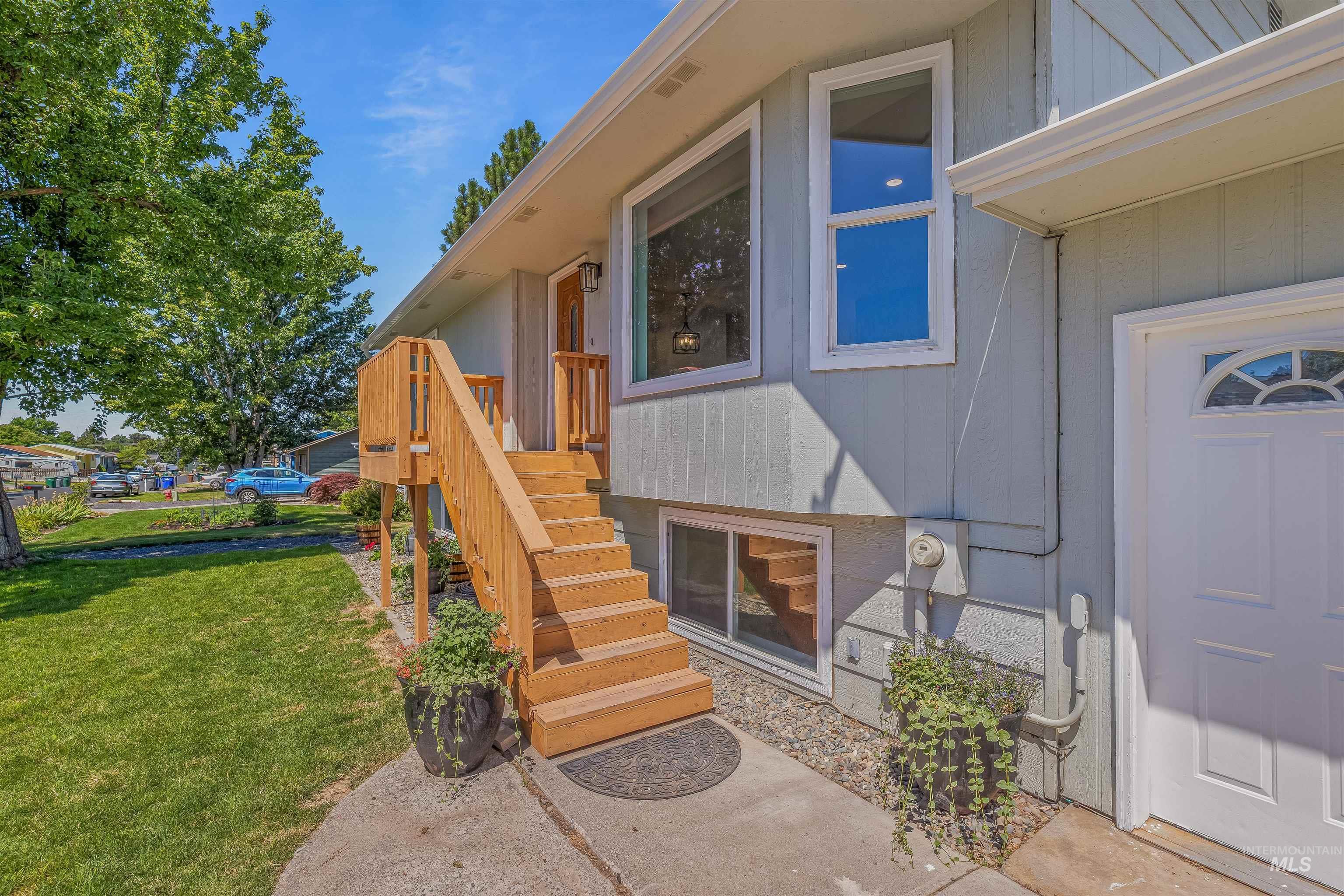 Property Photo: 1833 Birch Avenue ID 83501