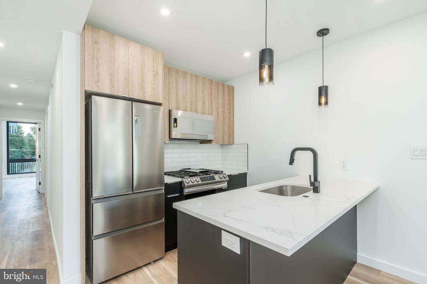1527 Ogden Street 2  Philadelphia PA 19130 photo
