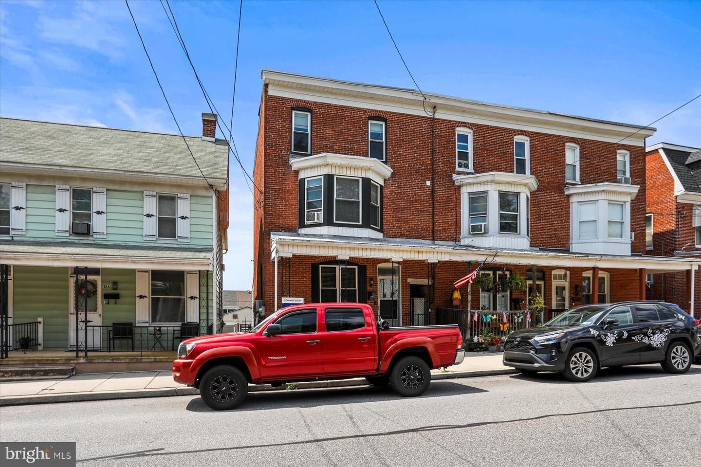 Property Photo:  122 S Pleasant Avenue  PA 17313 