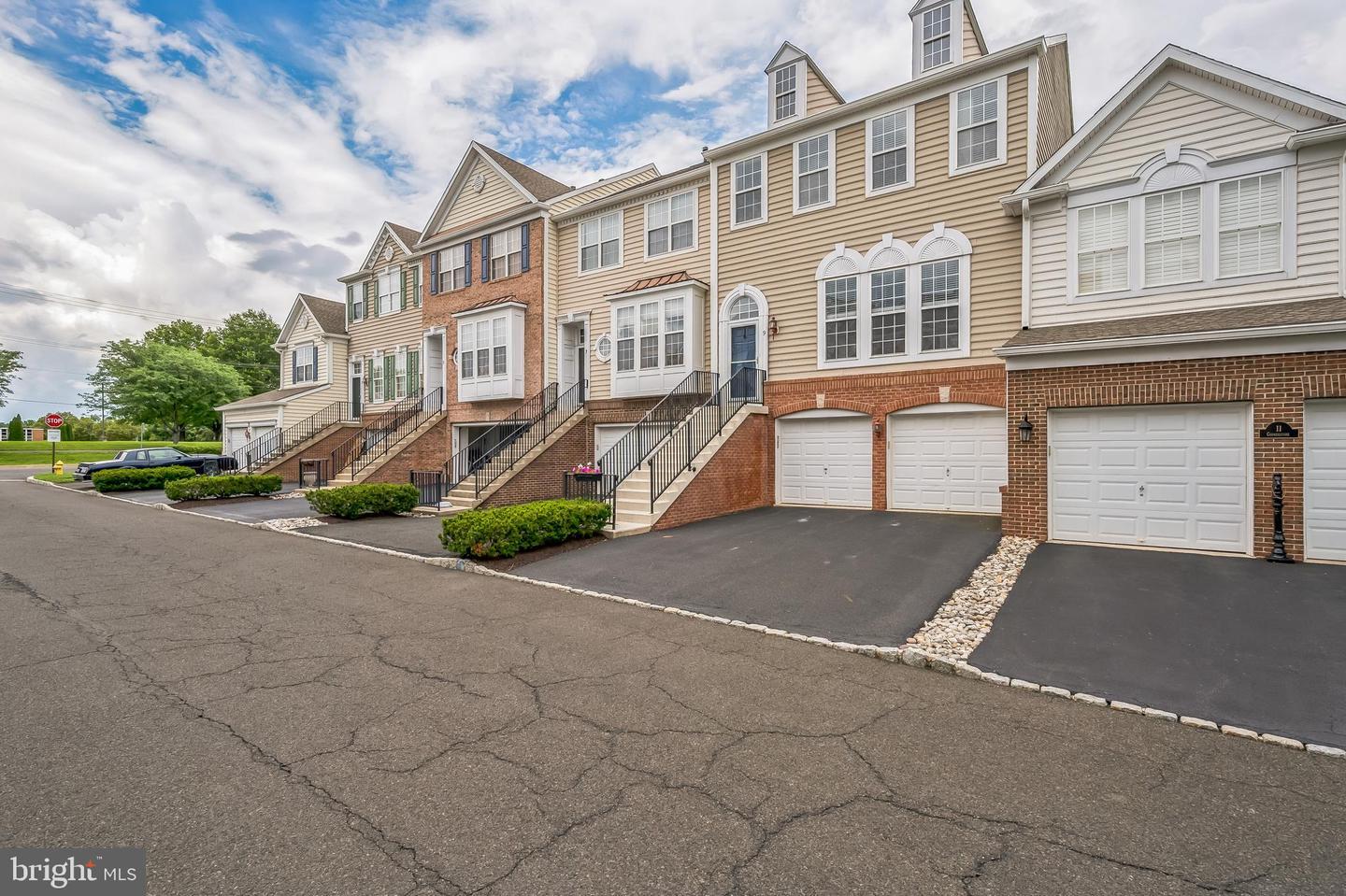 9 Cornerstone Court  Doylestown PA 18901 photo