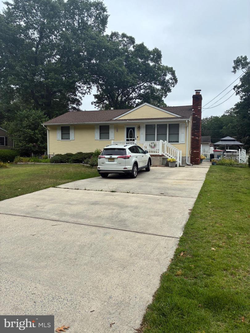 Property Photo: 1349 Heights Place NJ 08360