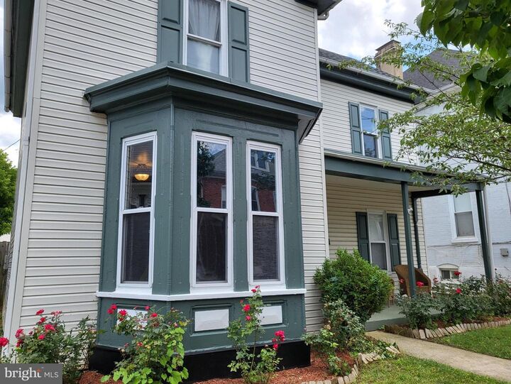Property Photo:  550 N Mulberry Street  MD 21740 
