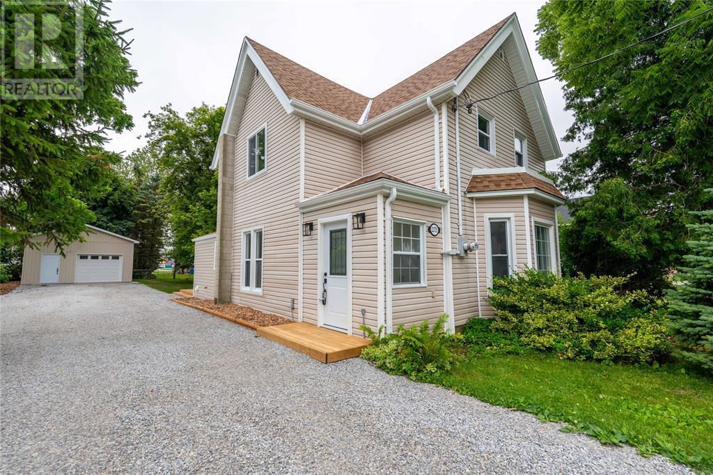 Property Photo: 2375 Boswell Street ON N0N 1B0
