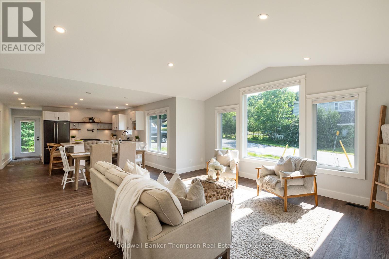 Photo de la propriété: 13 Florence Street West ON P1H 1T2