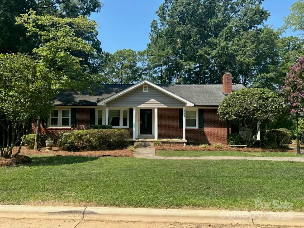 Property Photo: 736 Spring Street SW NC 28025