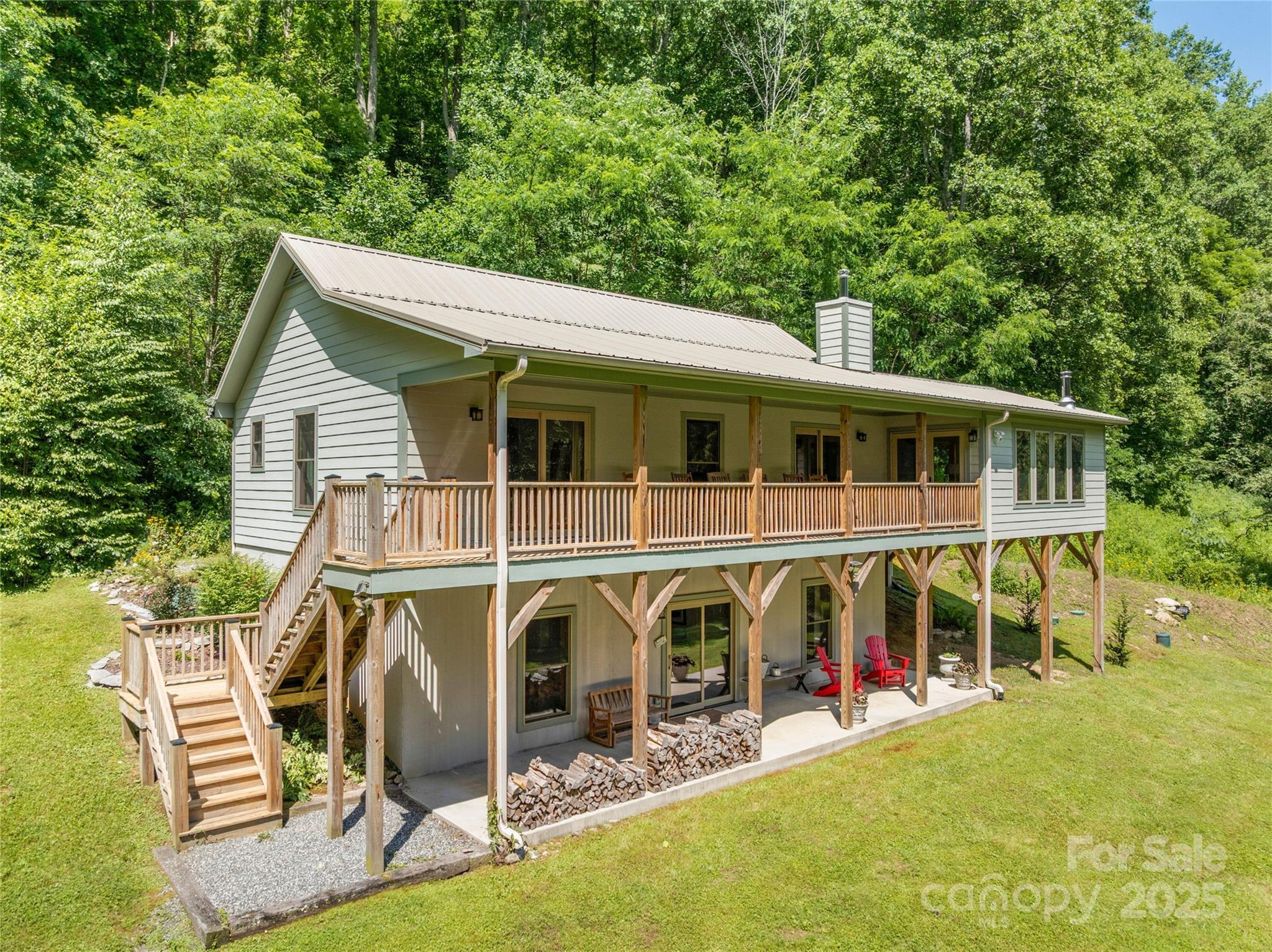 Property Photo: 2316 Nc 63 Highway NC 28743