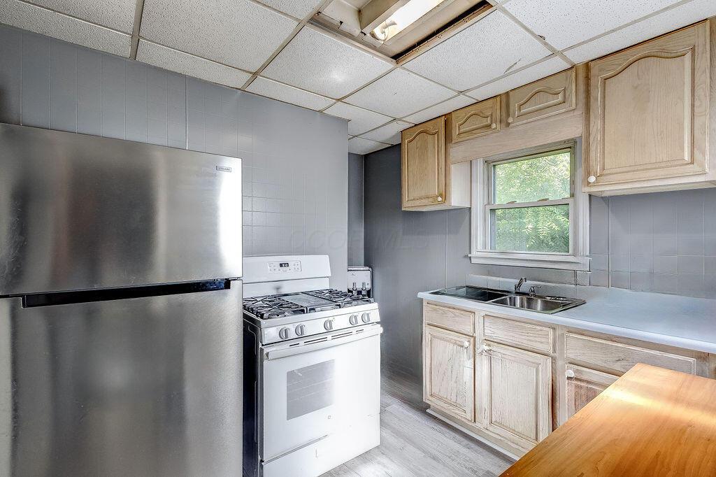 Property Photo: 261 Superior Street OH 44902