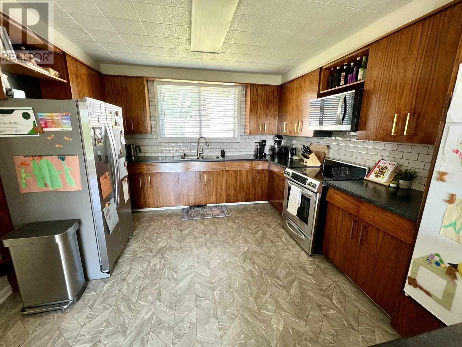Property Photo: 215 First St N ON P9N 2K5