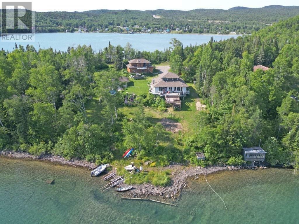 Property Photo: 833 Whisper Bay Lane ON P0T 2R0